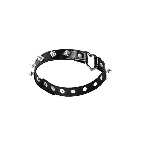 Heart-Shaped Punk Metal Rivet Collar (3) Heart-Shaped Punk Metal Rivet Collar