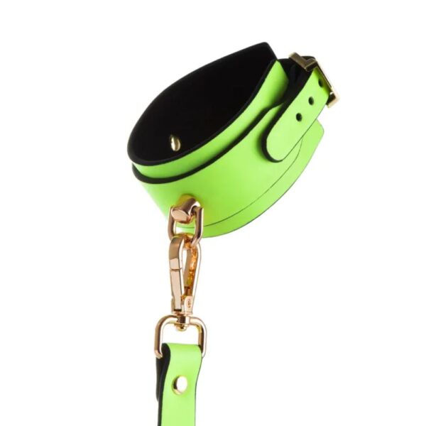 Glow Hand Cuffs Green 1 Glow Hand Cuffs Green